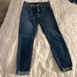 JCrew Ankle distressed Denim